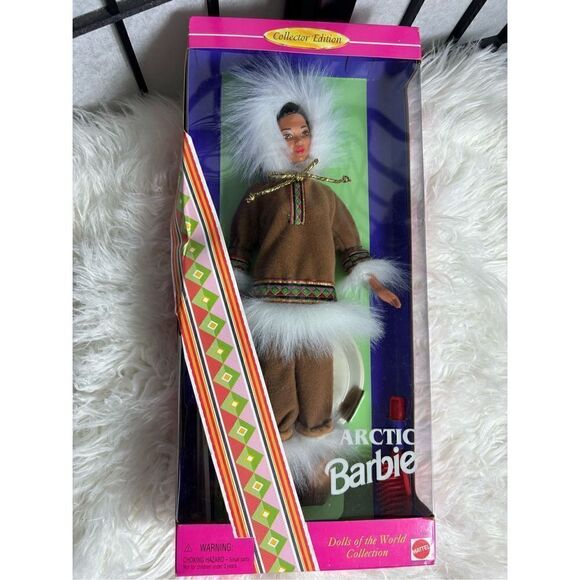 Mattel Arctic Barbie Dolls of the World 1996 - Picture 1 of 4
